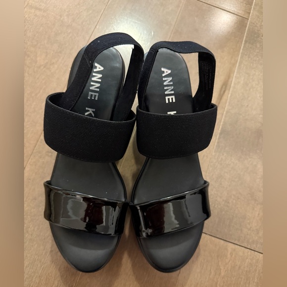 Anne Klein Black Platform Strappy Wedges Y2K style - size 5.5 NWOT - Picture 7 of 7